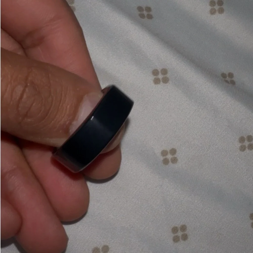 Oura Black Ring - Size 8